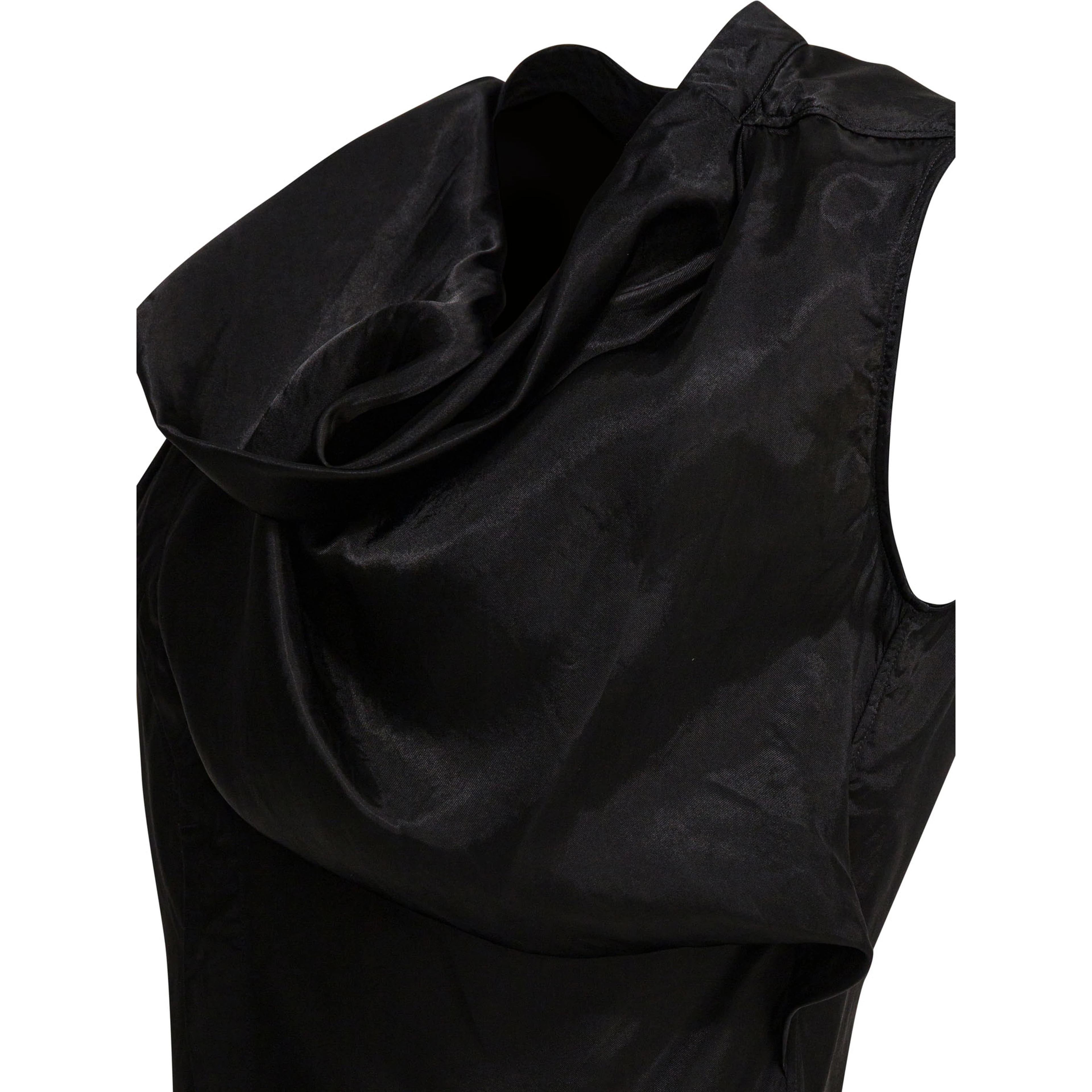 Sleeveless blouse