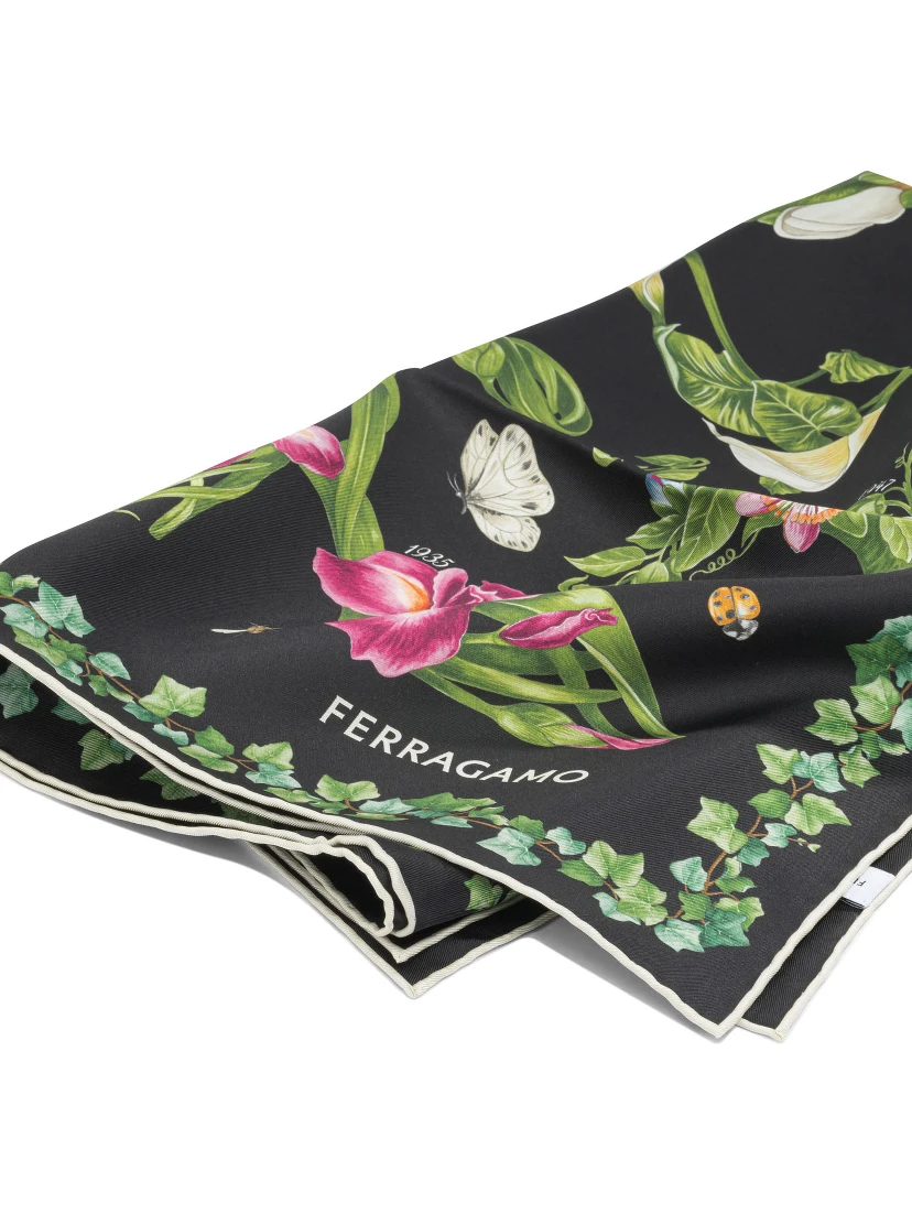 "Eden Shoes" scarf