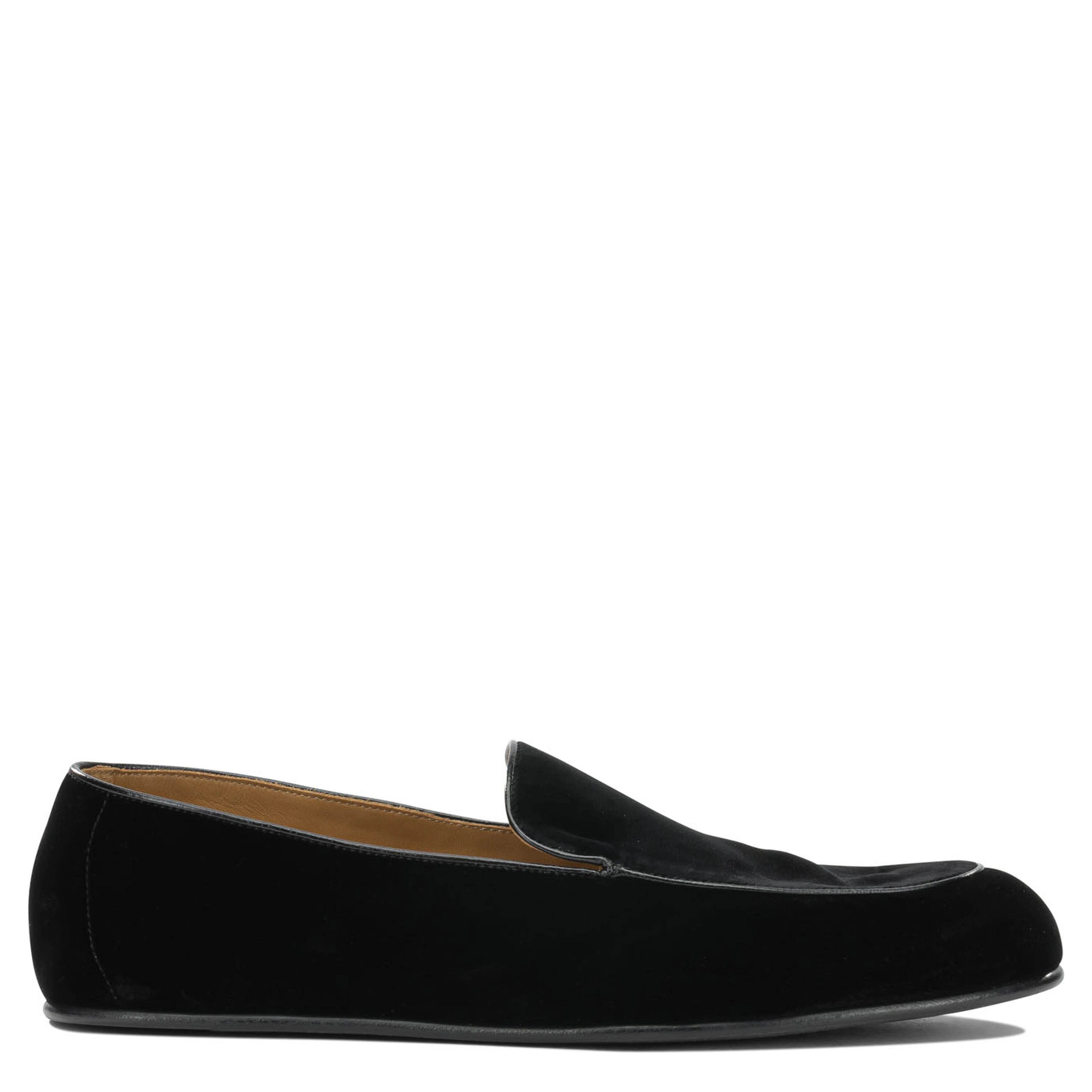 "Leo" Slipper