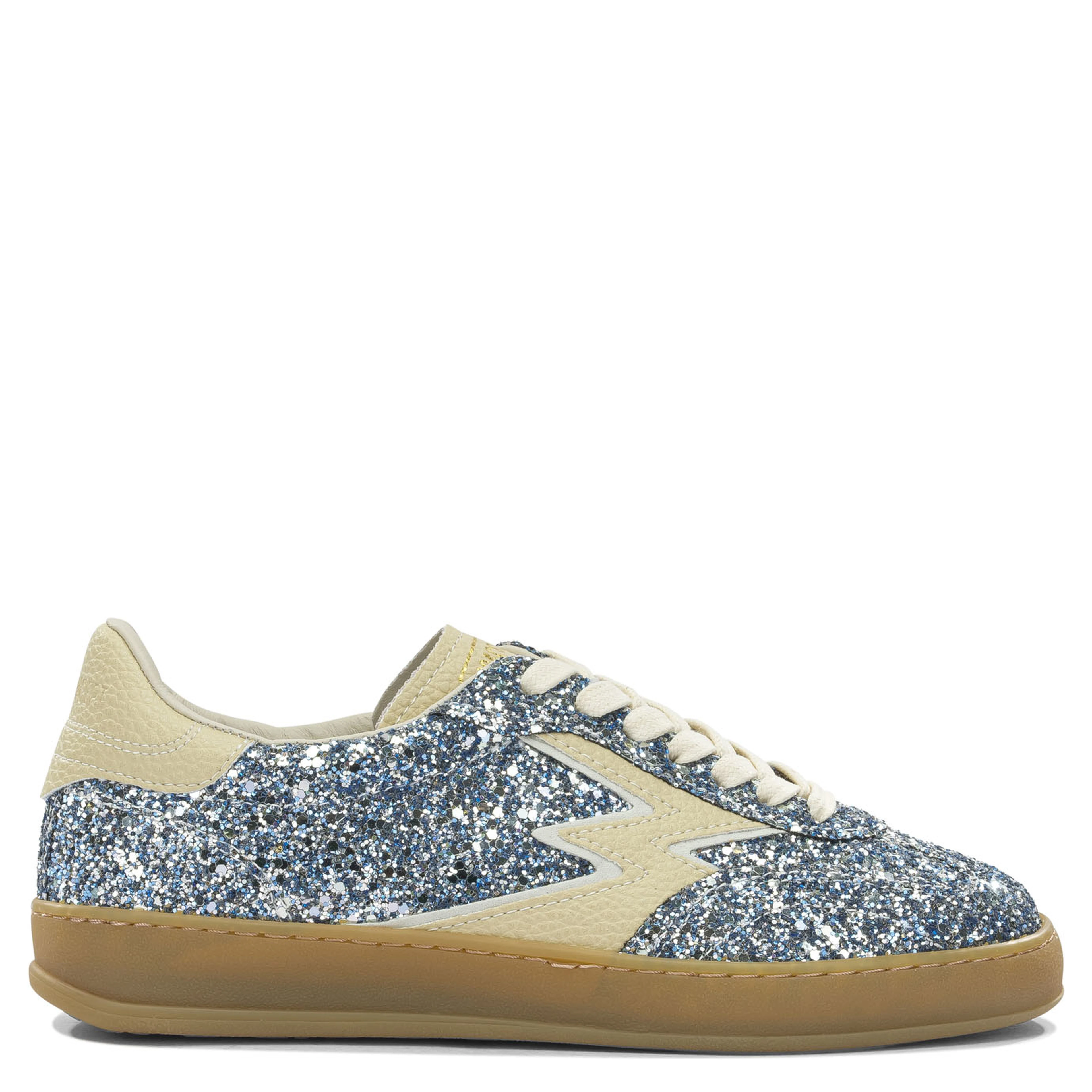 Sneakers & Slip-On