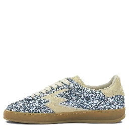 Sneakers & Slip-On