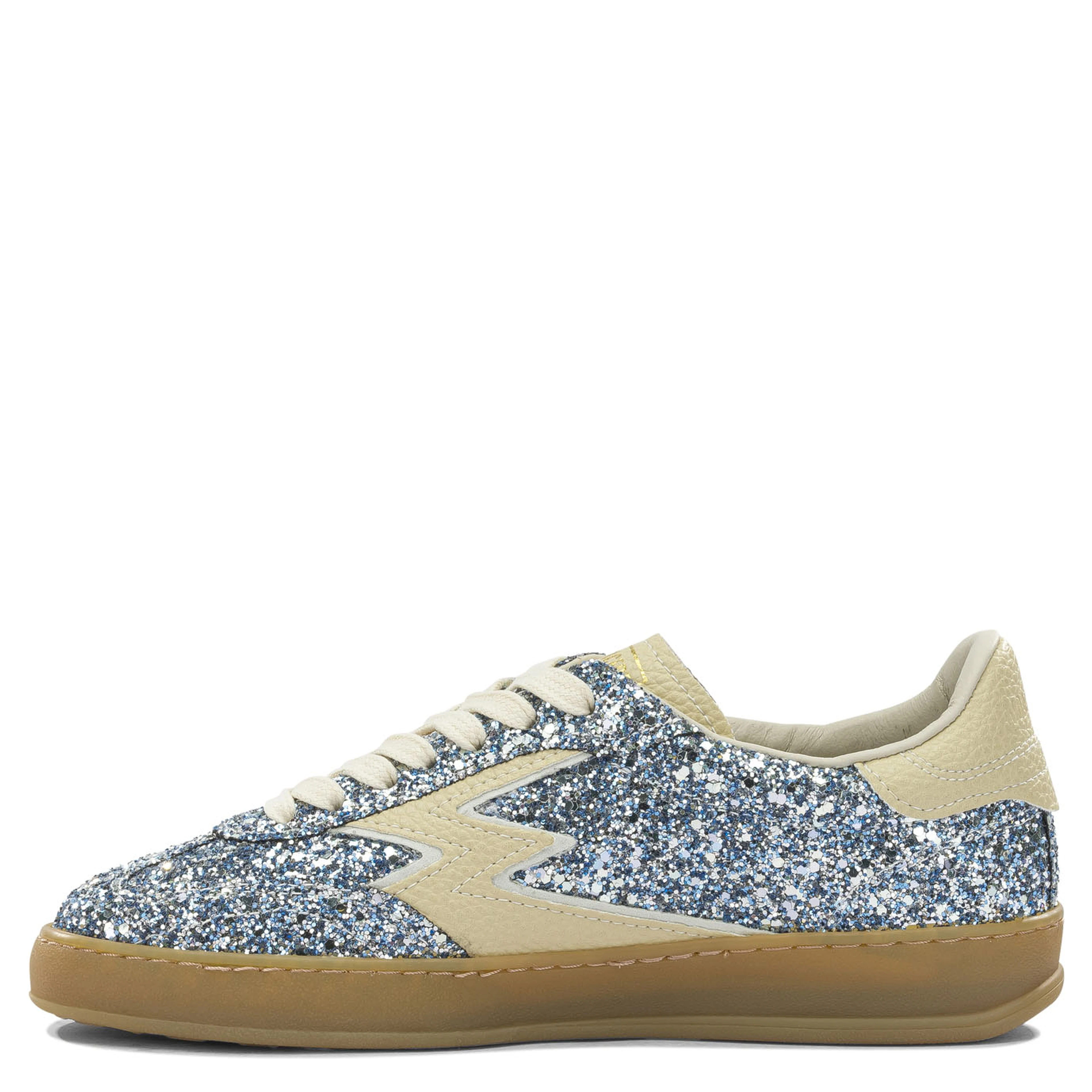 Sneakers & Slip-On