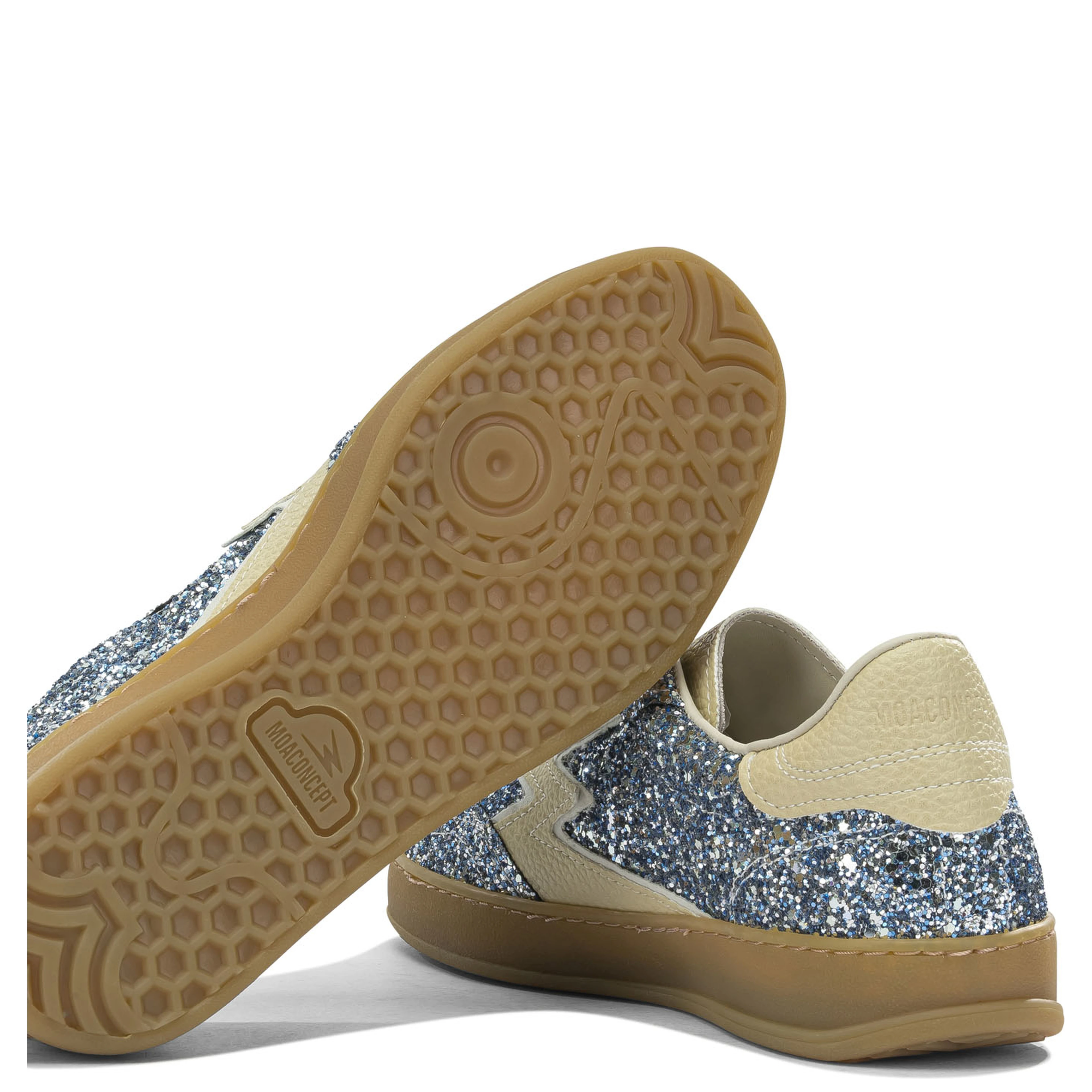 Sneakers & Slip-On