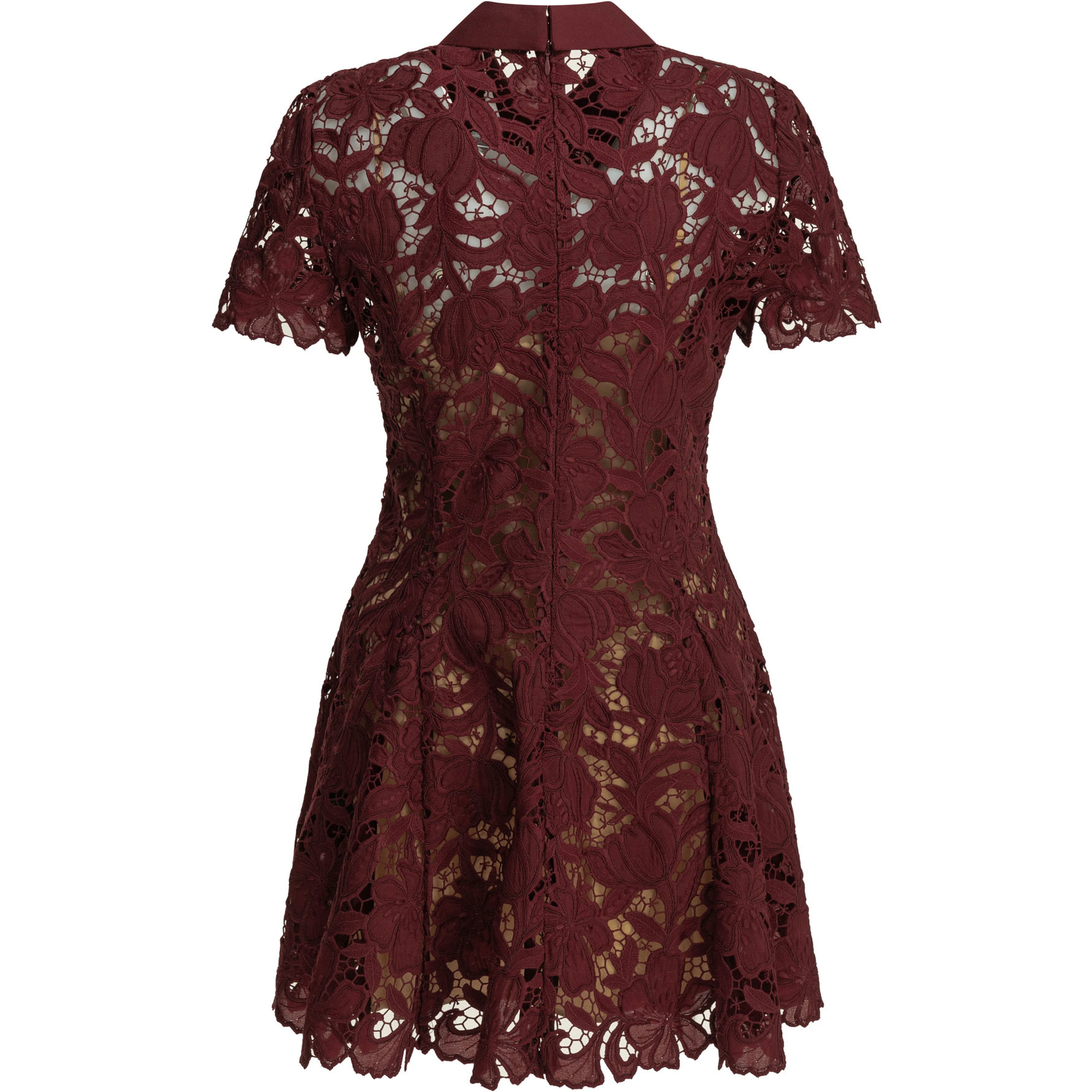 Short lace dress