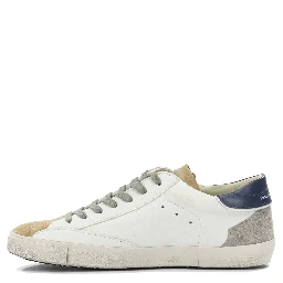 Sneakers & Slip-On