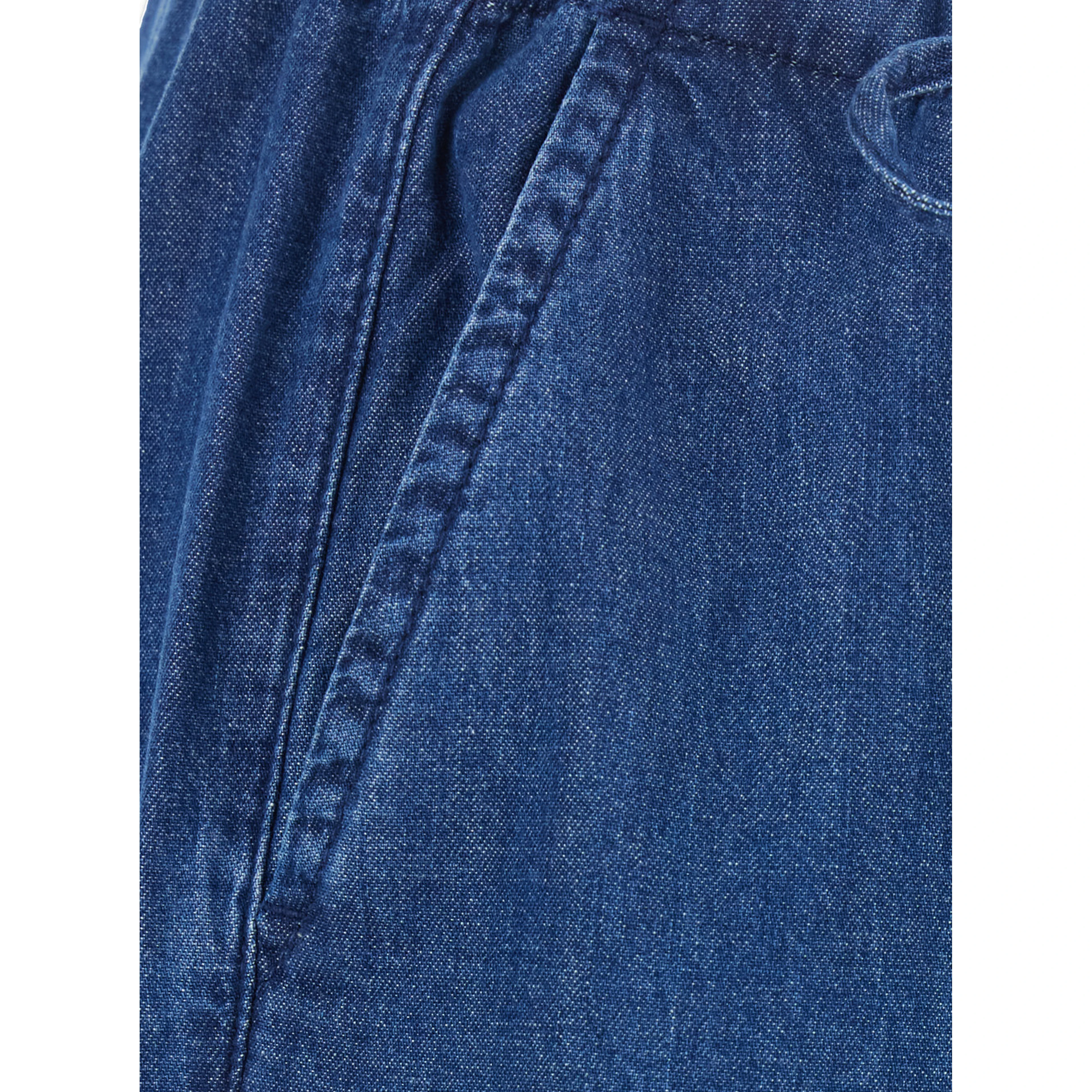 WOMAN JEANS