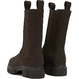 Boots & Ankle Boots