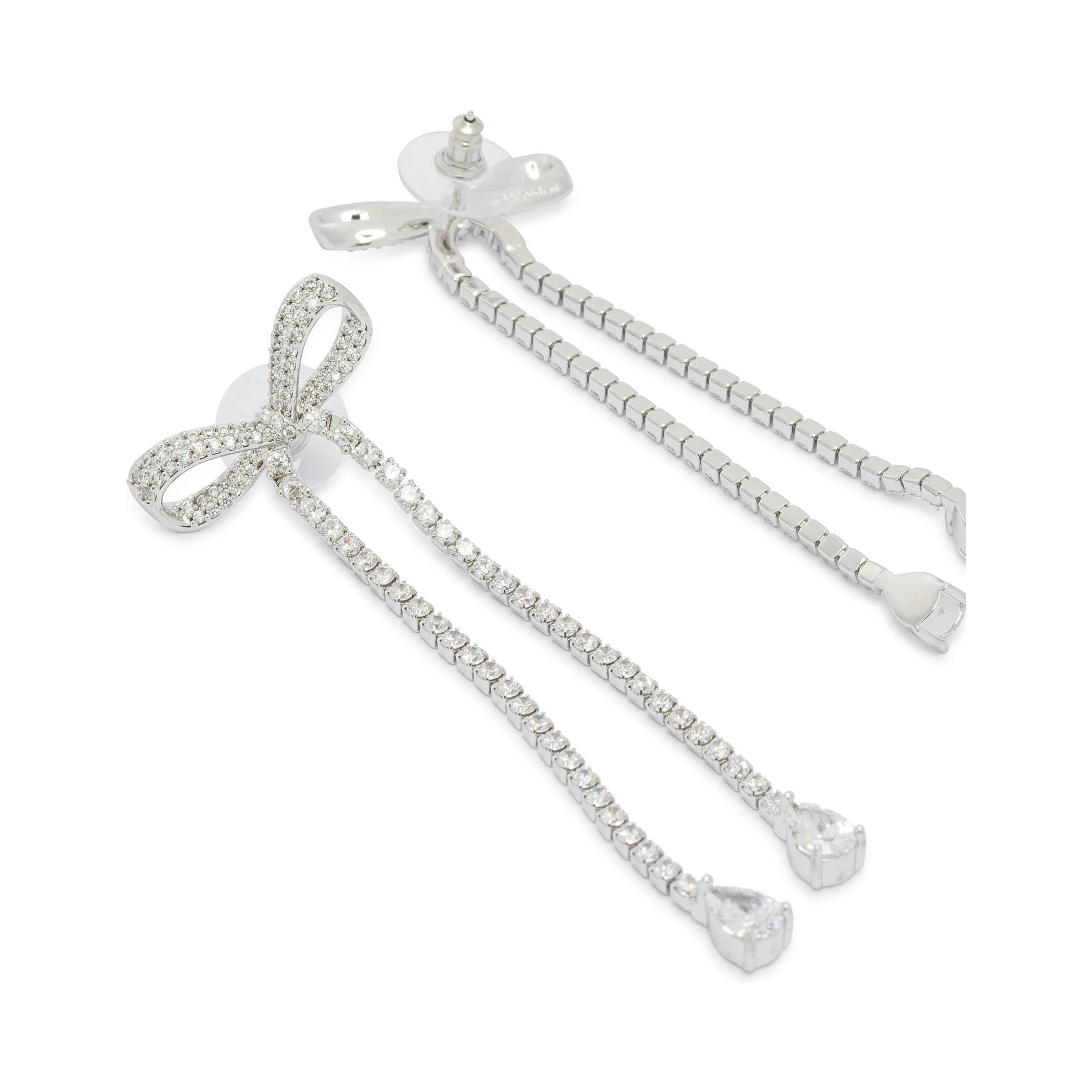 Dangling earrings with crystals