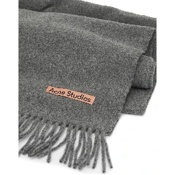 Scarves & Silk scarves