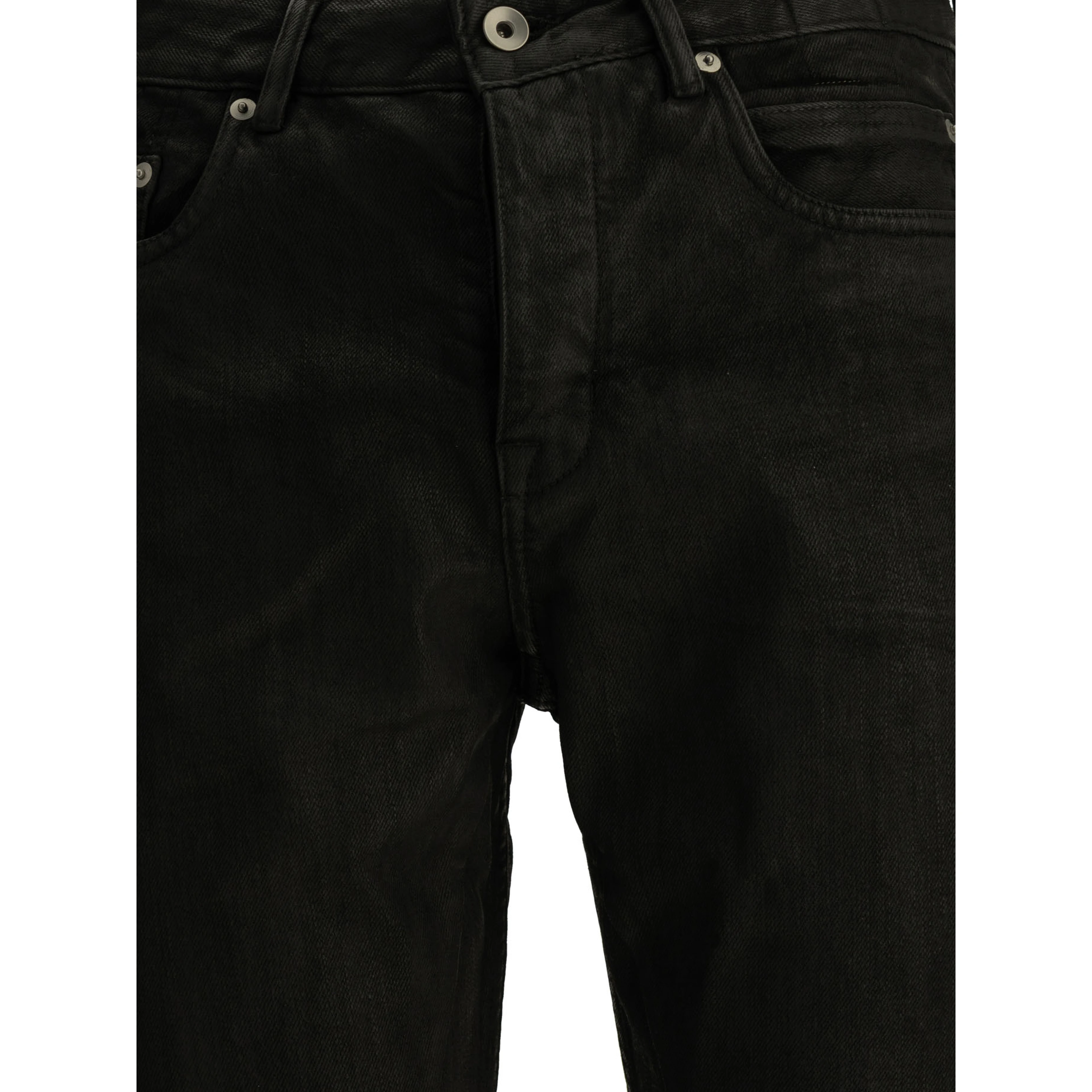 Straight-leg jeans