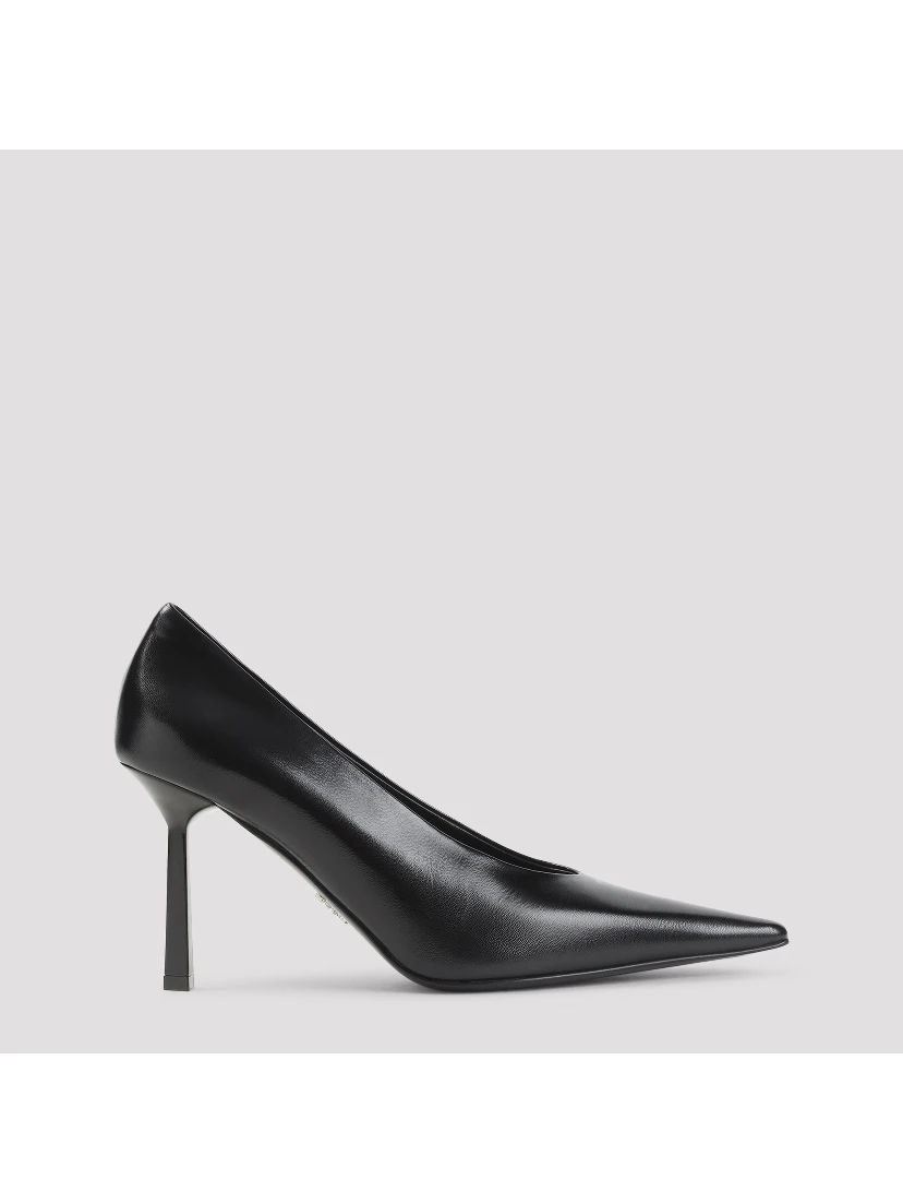 PUMPS