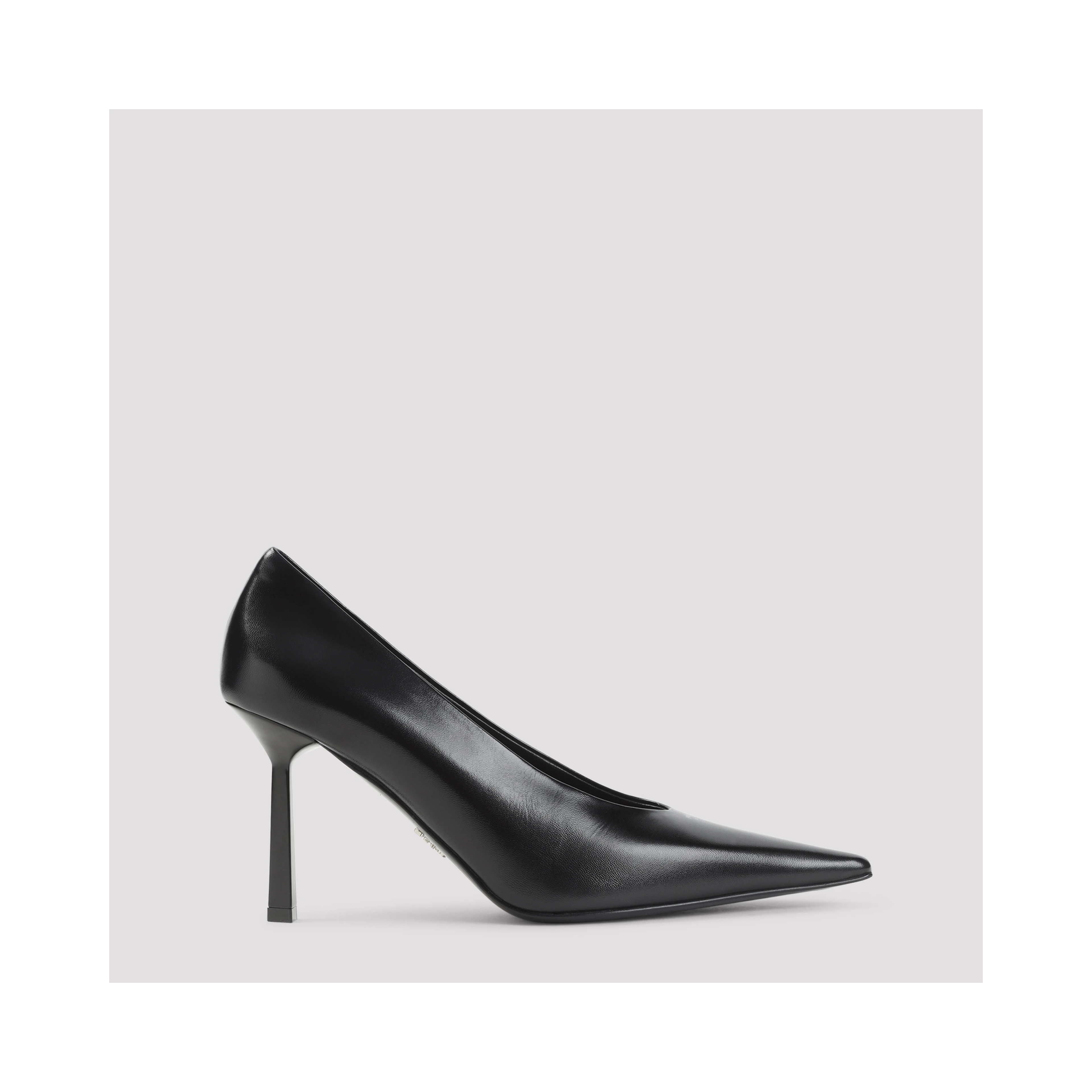 PUMPS
