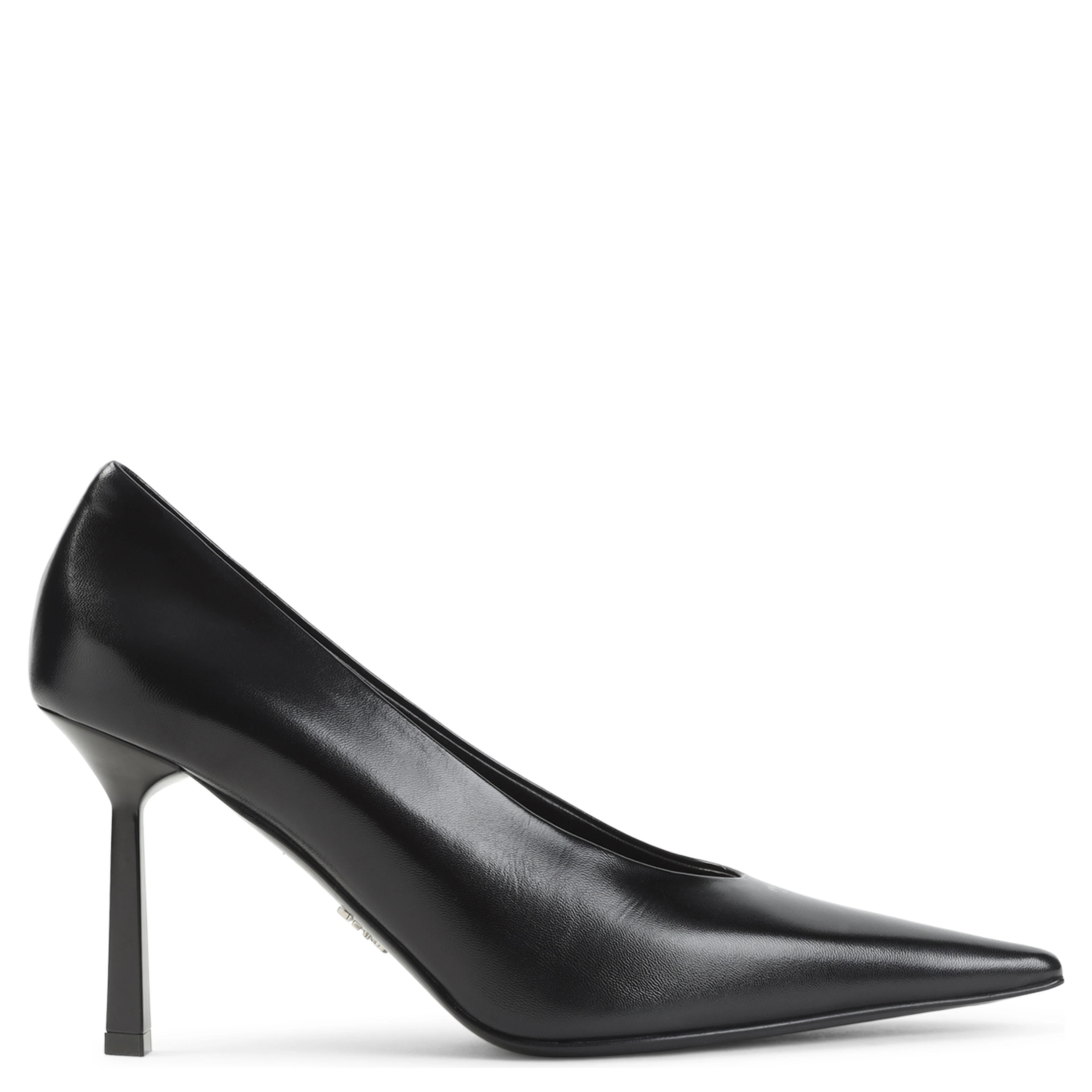 PUMPS