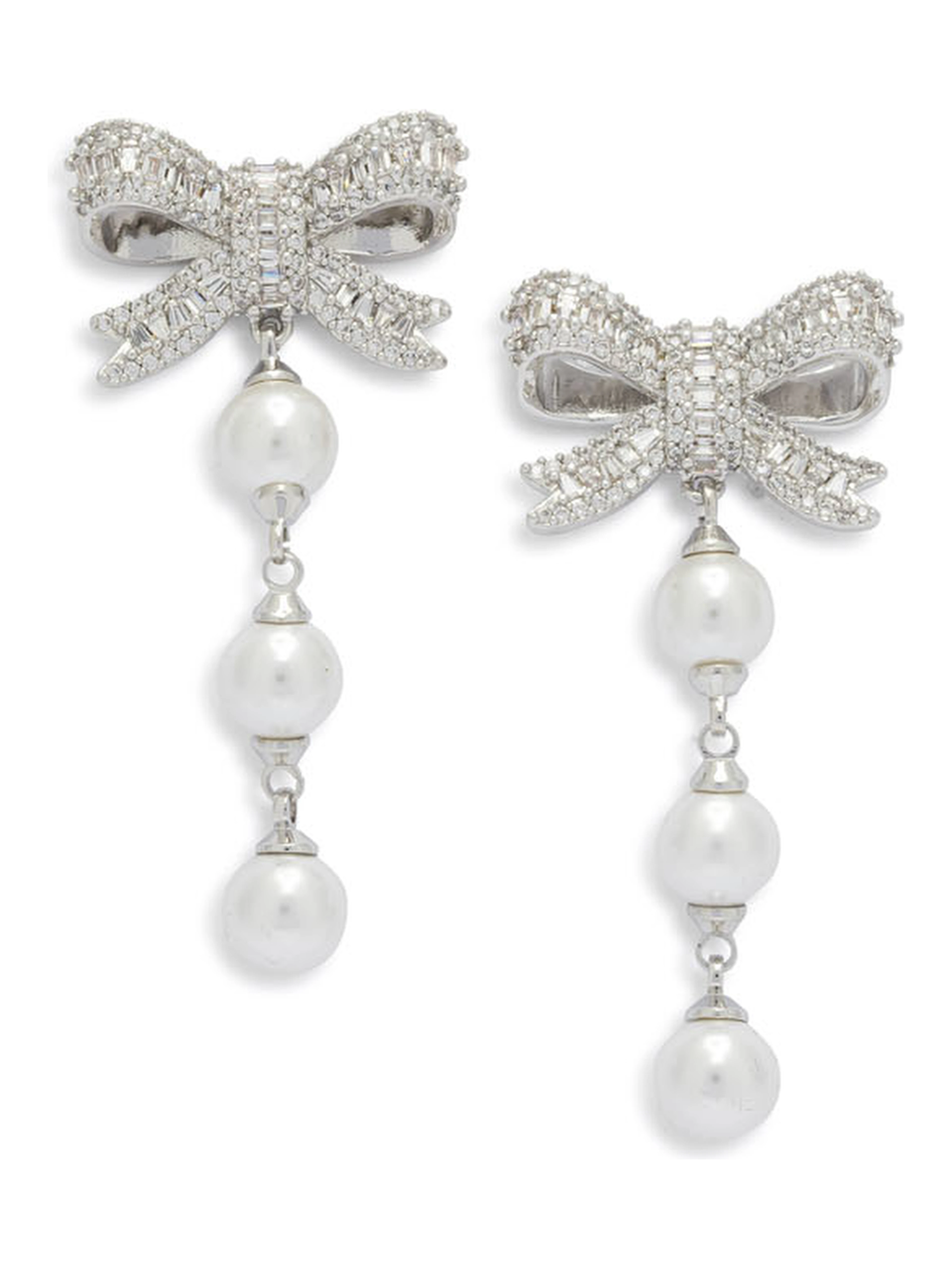 Dangling earrings with pearls and crystals