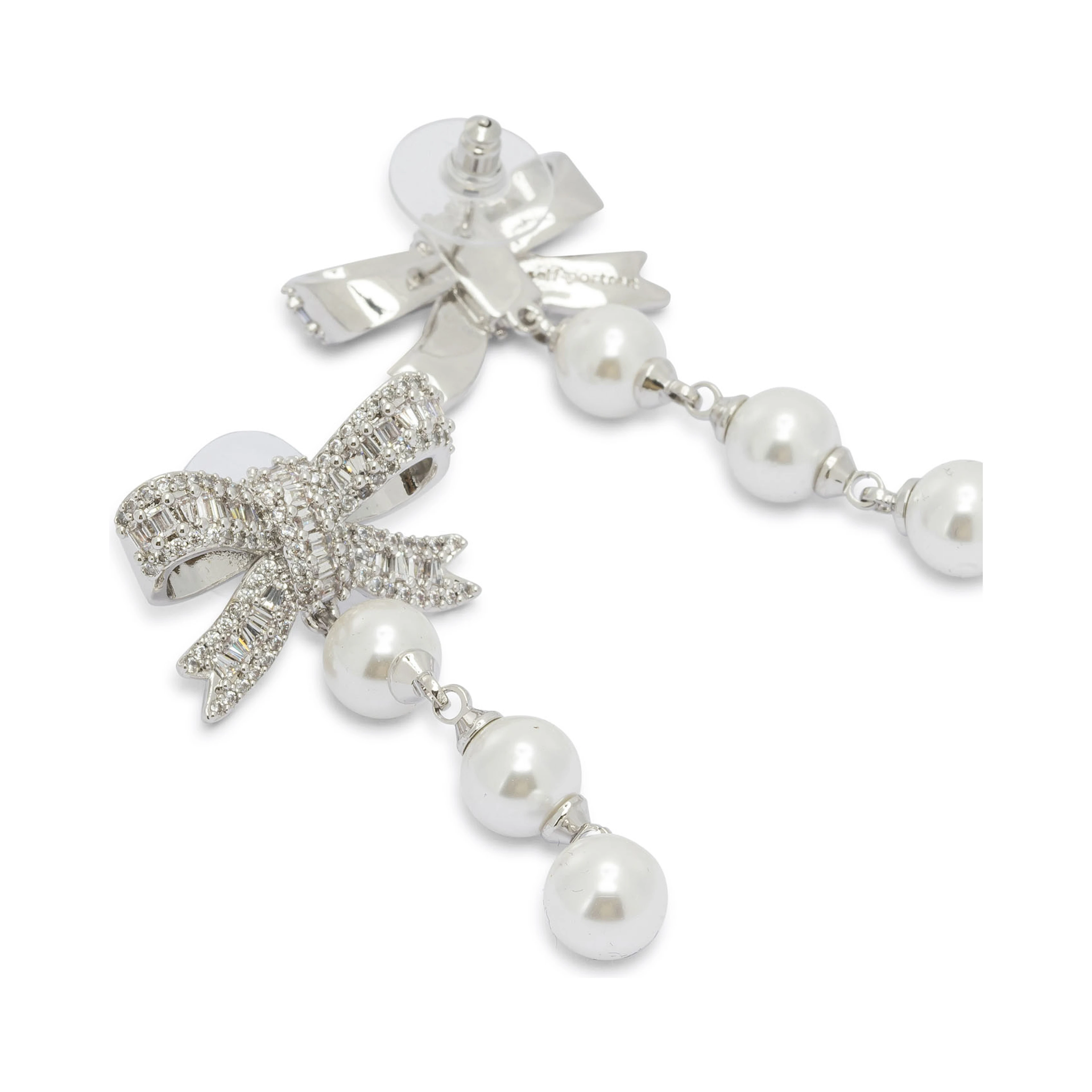 Dangling earrings with pearls and crystals
