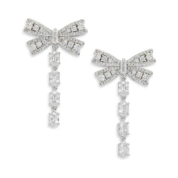 Dangling earrings with crystals