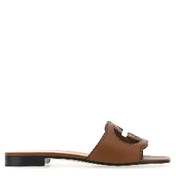 LEATHER UPPER AND SOLE SANDAL