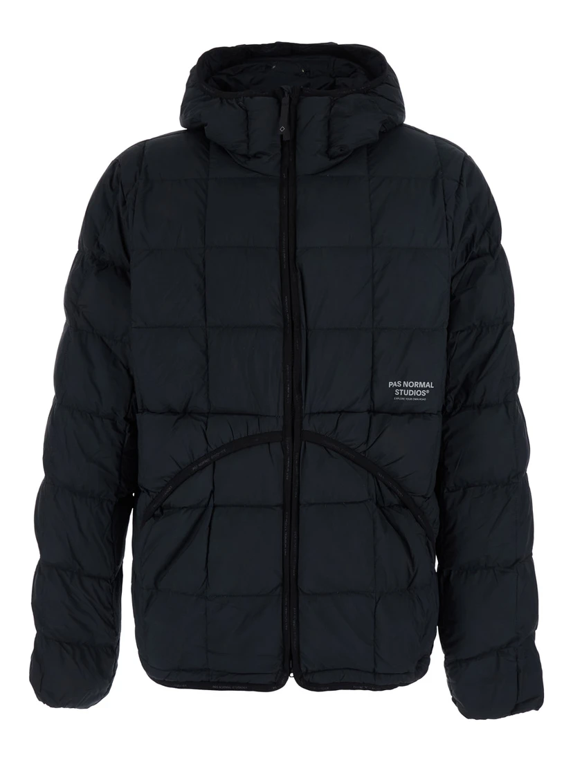 Black down jacket with hood and logo lettering on the front in Tech Fabric for men