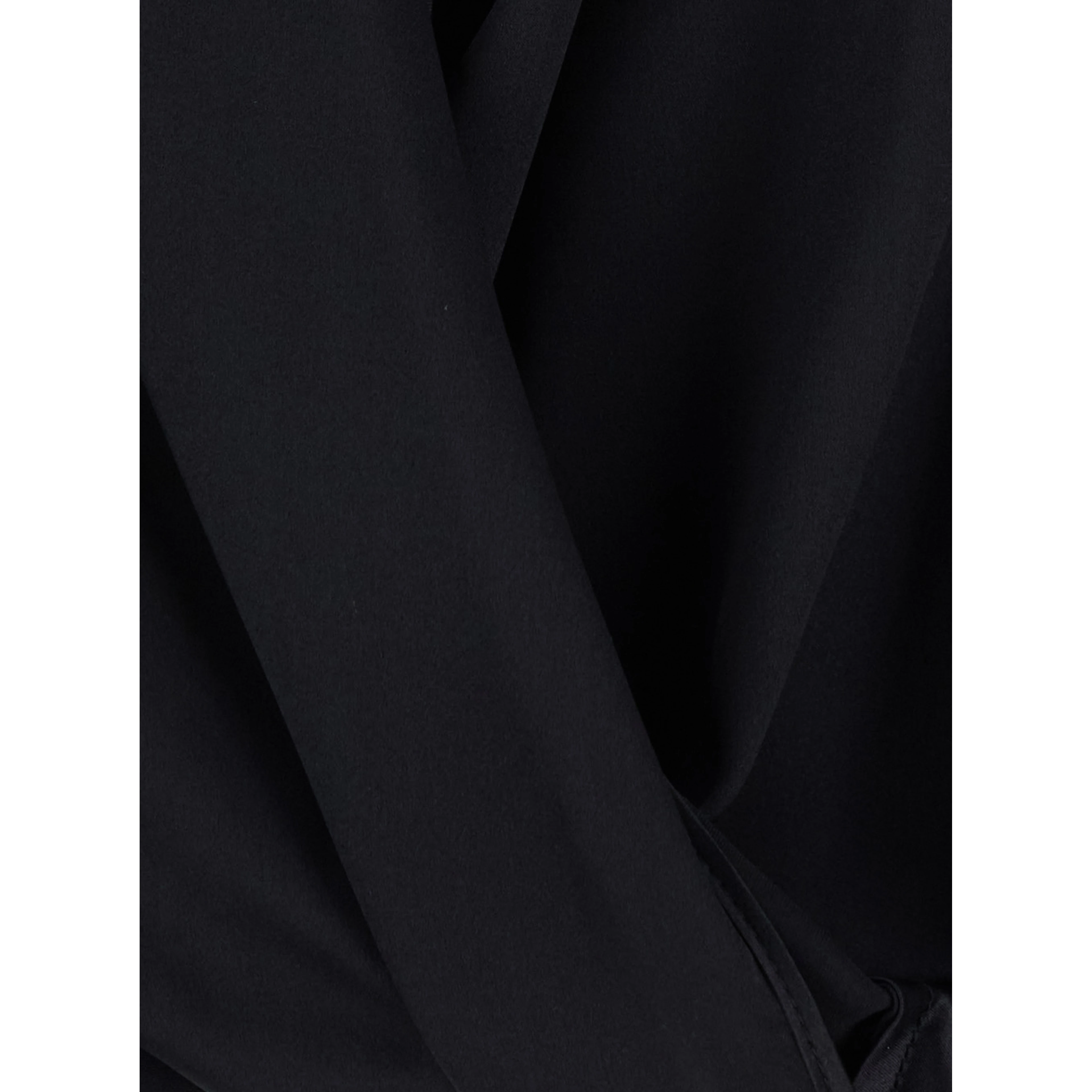 Georgette blouse with long sleeves and V-neck, in black, for woman