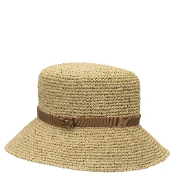 Bucket hat in palm leafes