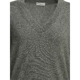 V-neck knitwear in cashmere