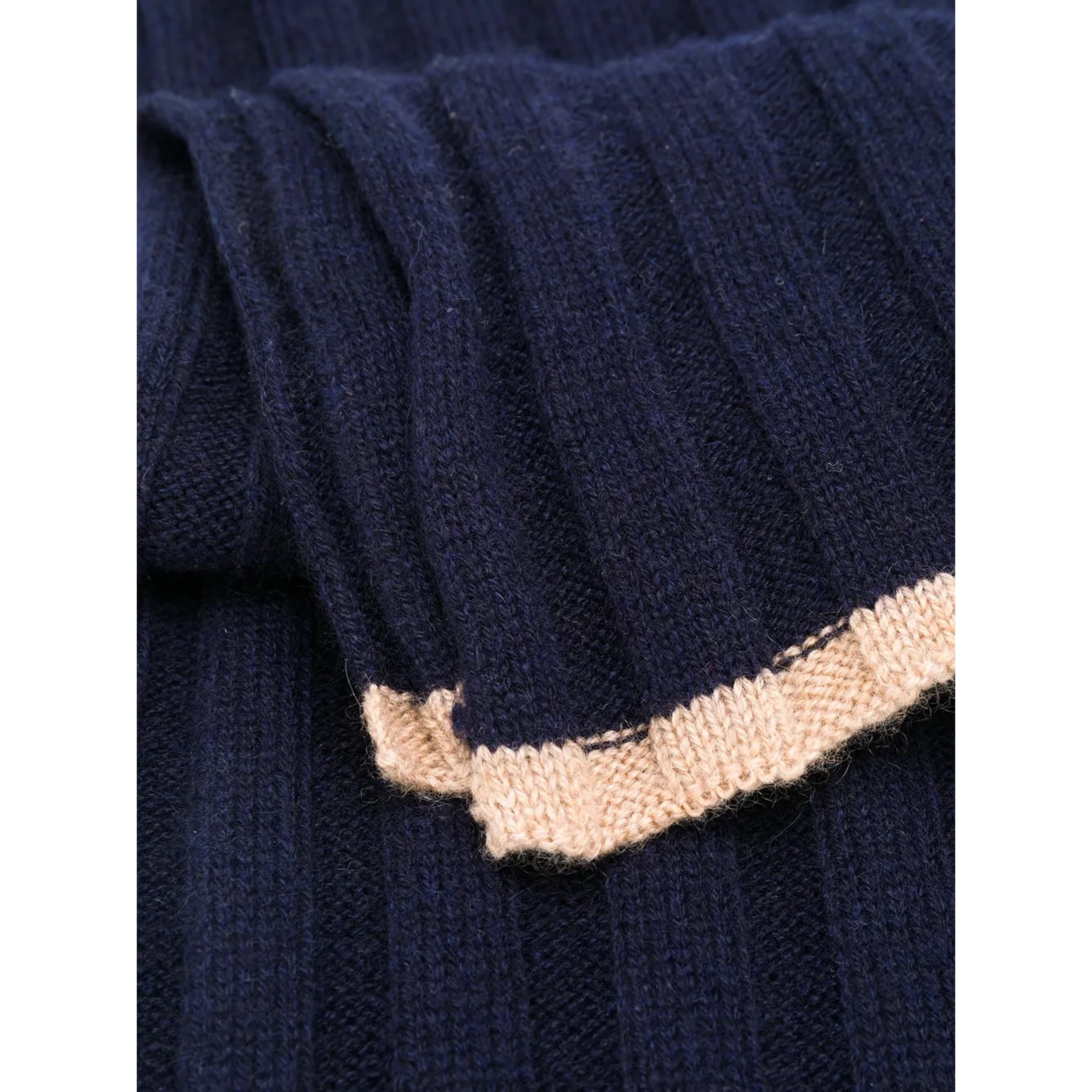 Cashmere ribbed scarf