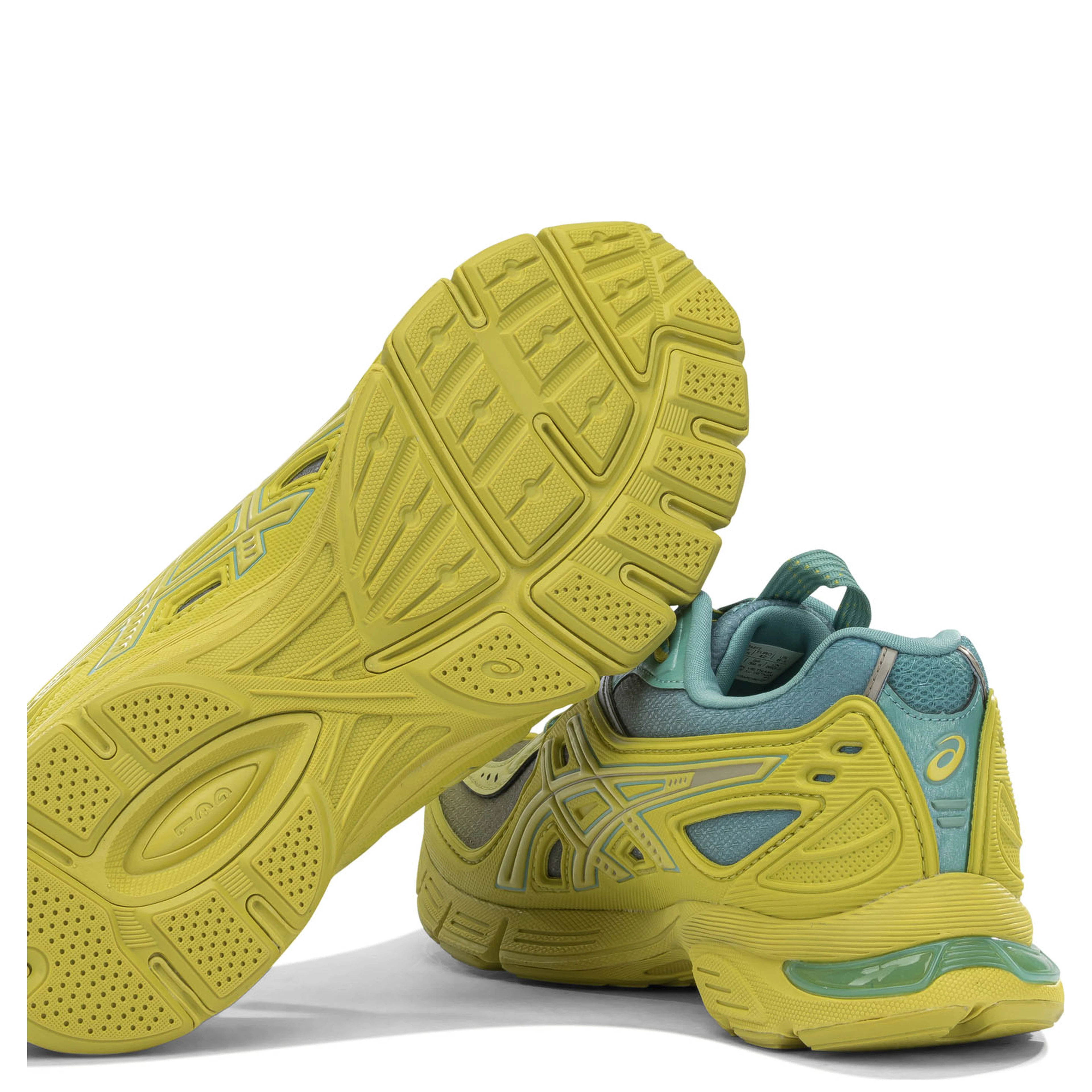 "UB 13-SD Lyte Kiko Kostadinov" Low-top sneakers