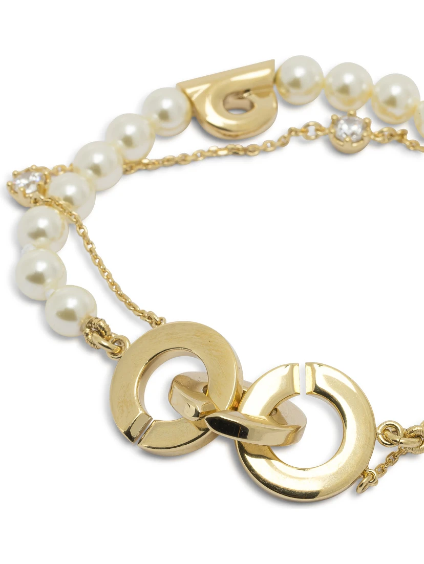 Double strand bracelet with pearls