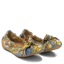 Classic ballerinas