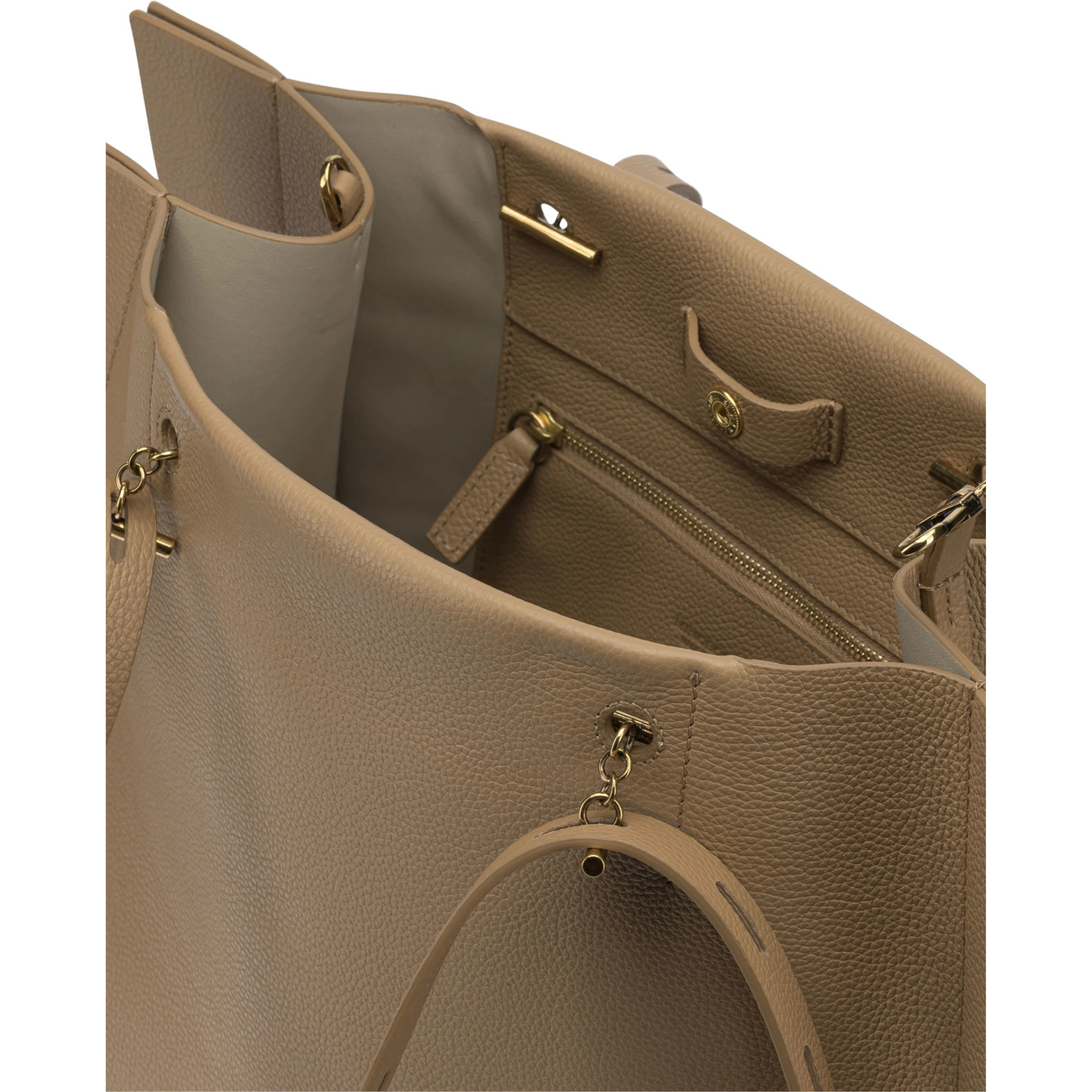 Shoulder bags