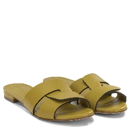 "Aria" Slides