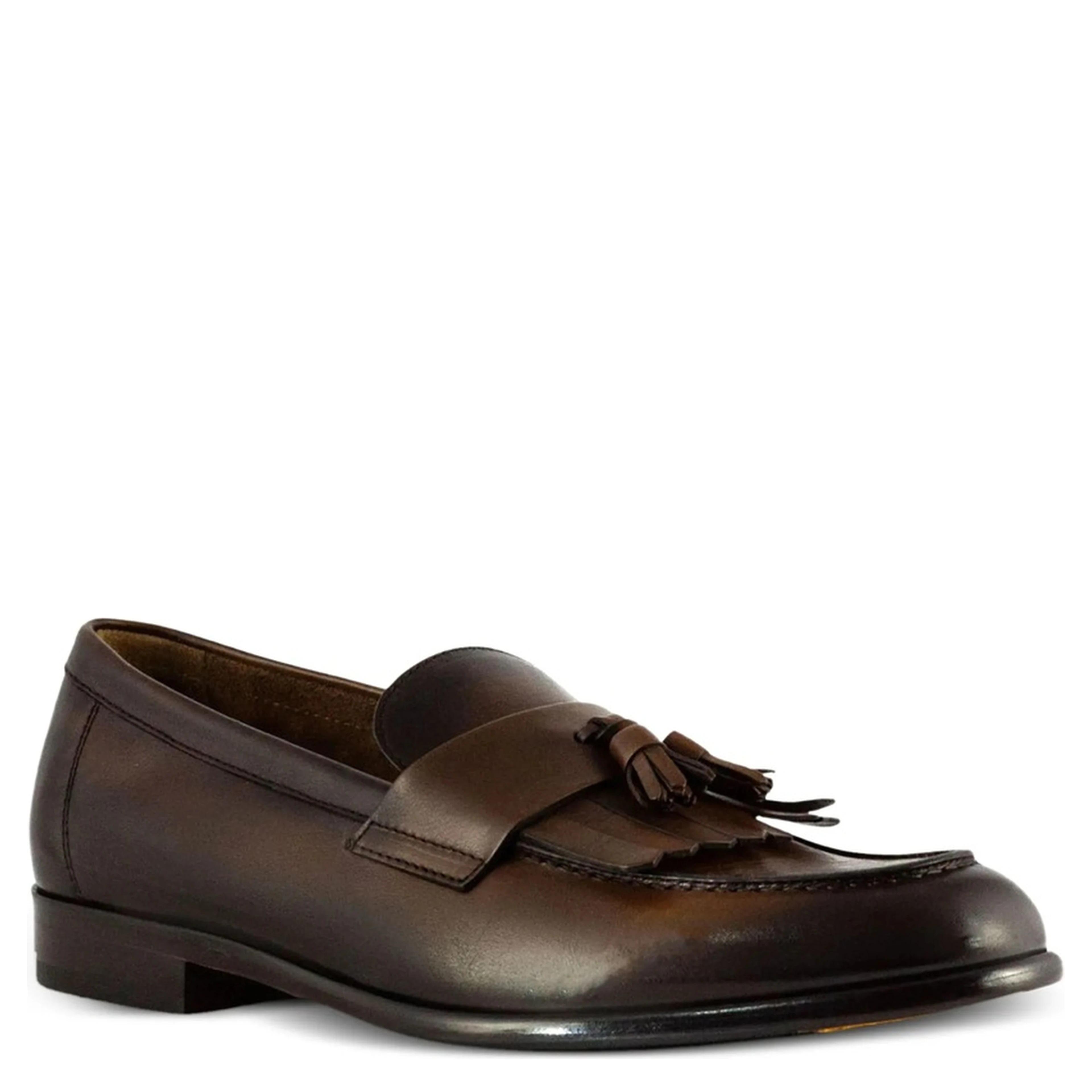 Doucal's Flat shoes