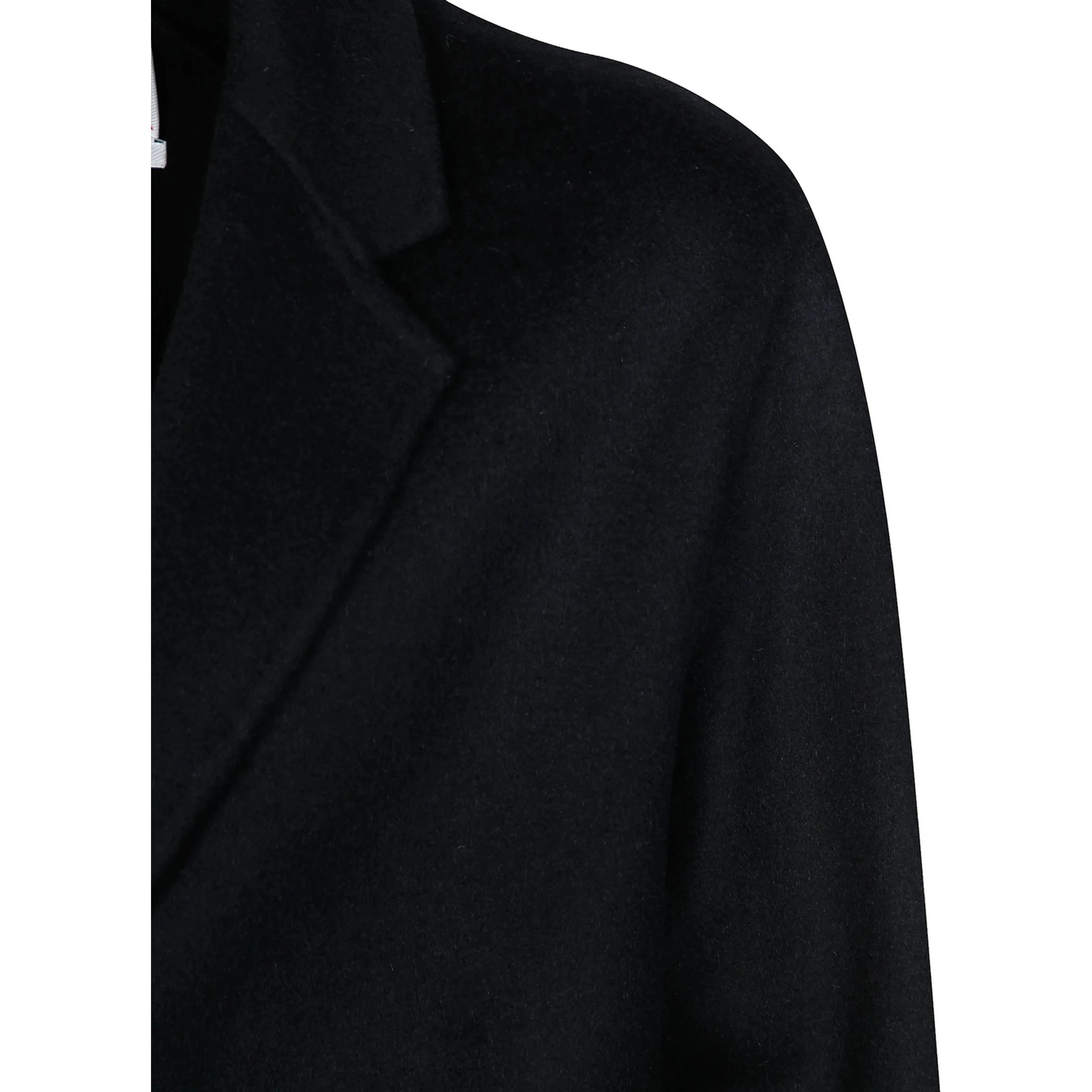 Amaranto Coats