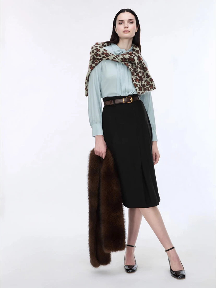 and BLUES IBLORIGINE skirt