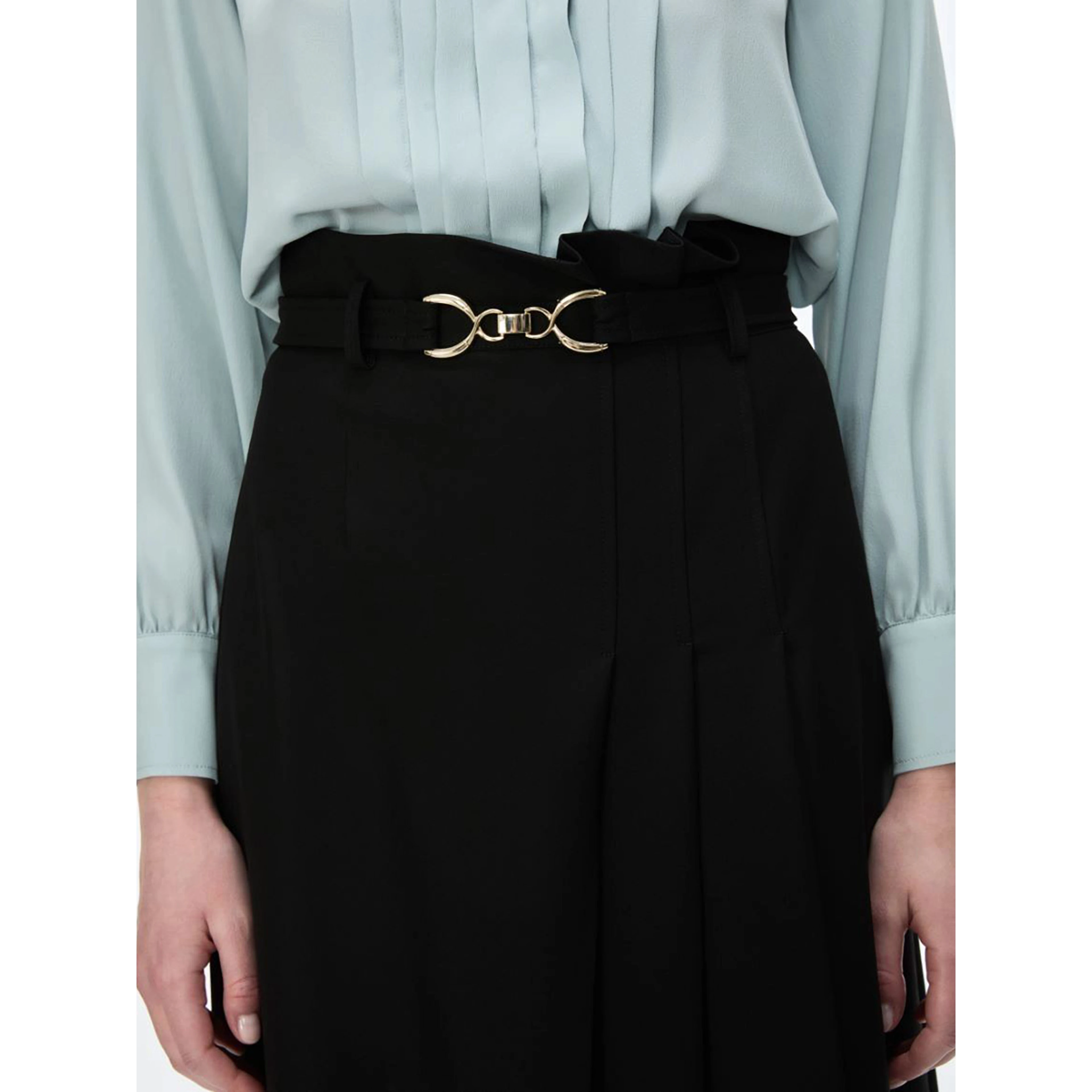 and BLUES IBLORIGINE skirt