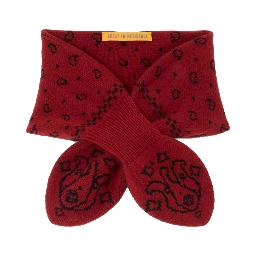 GUEST IN RESIDENCE Scarfs