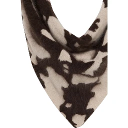 GUEST IN RESIDENCE Scarfs