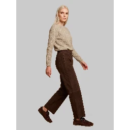 Sara pants in brown suede