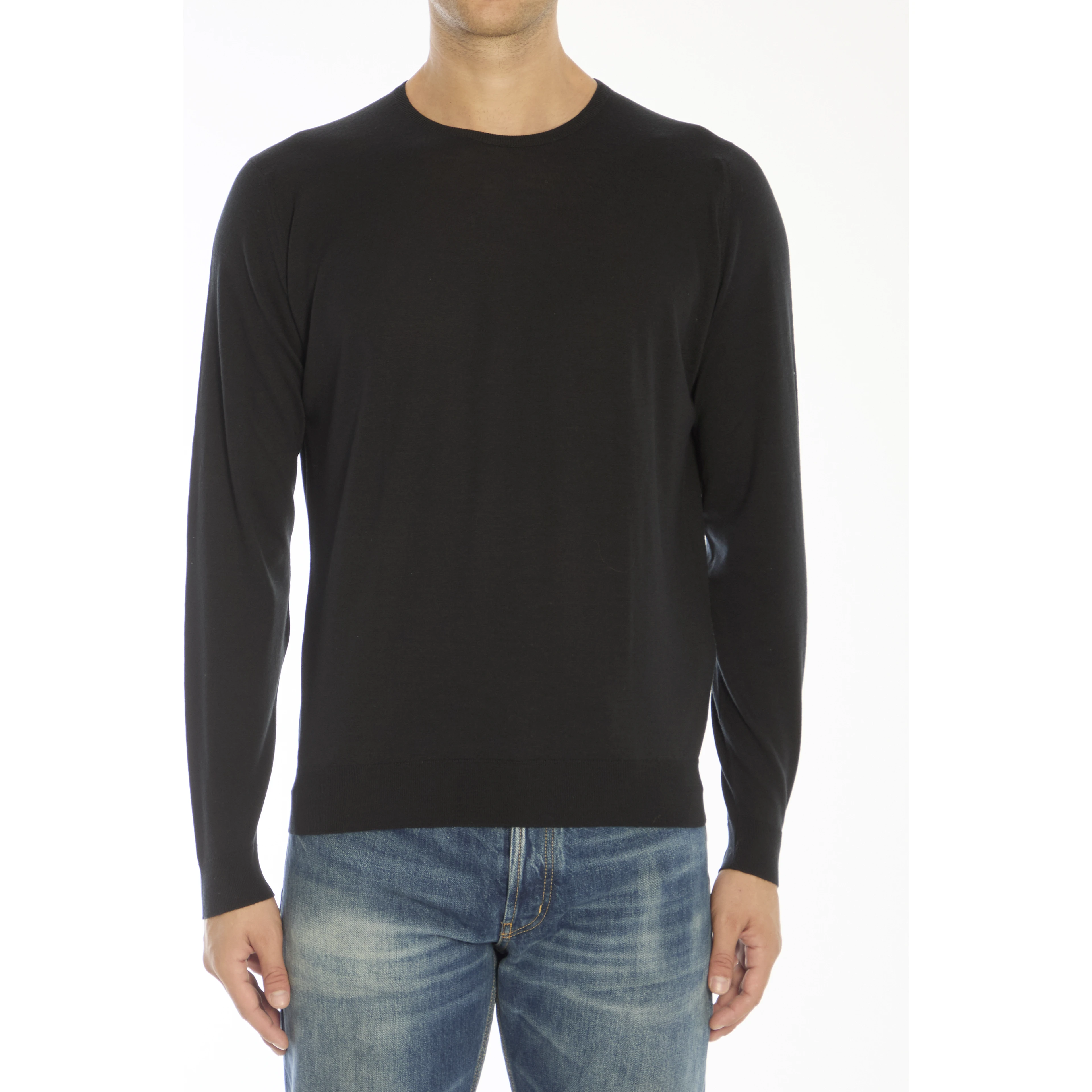 Black Lundy sweater