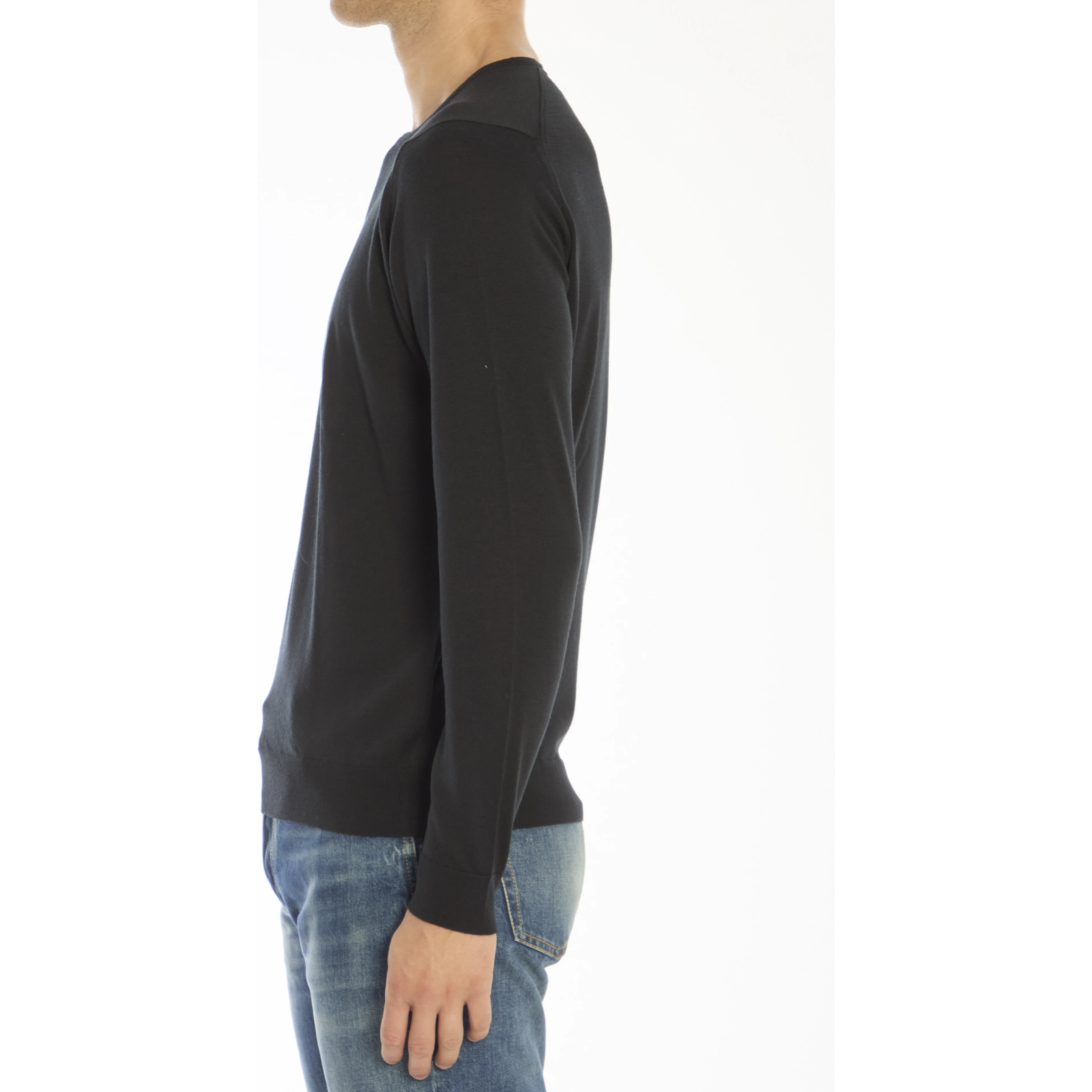 Black Lundy sweater