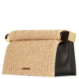 LA POCHETTE ROND CARRE
