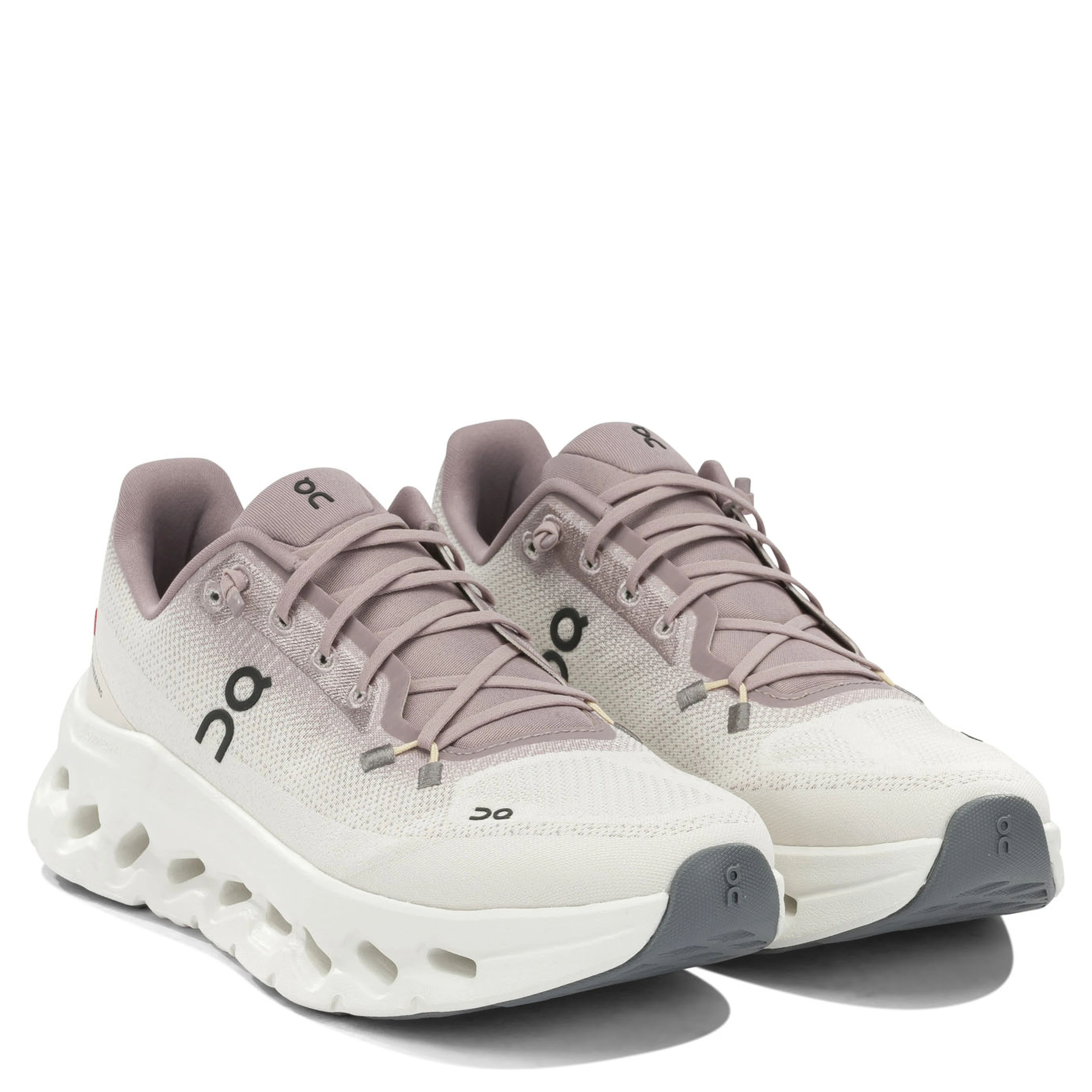 "Cloudtilt" Low-Top Sneakers