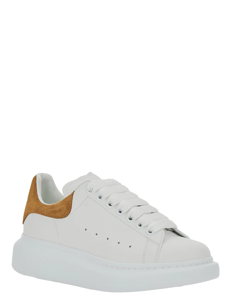 White Low Top Sneaker Alexander McQueen with Logo Lettering on the Heel in Leather for Women alternative