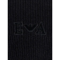 black Sweater with ribbed design and logo on the front in cotton for men