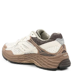 SAUCONY Sneakers
