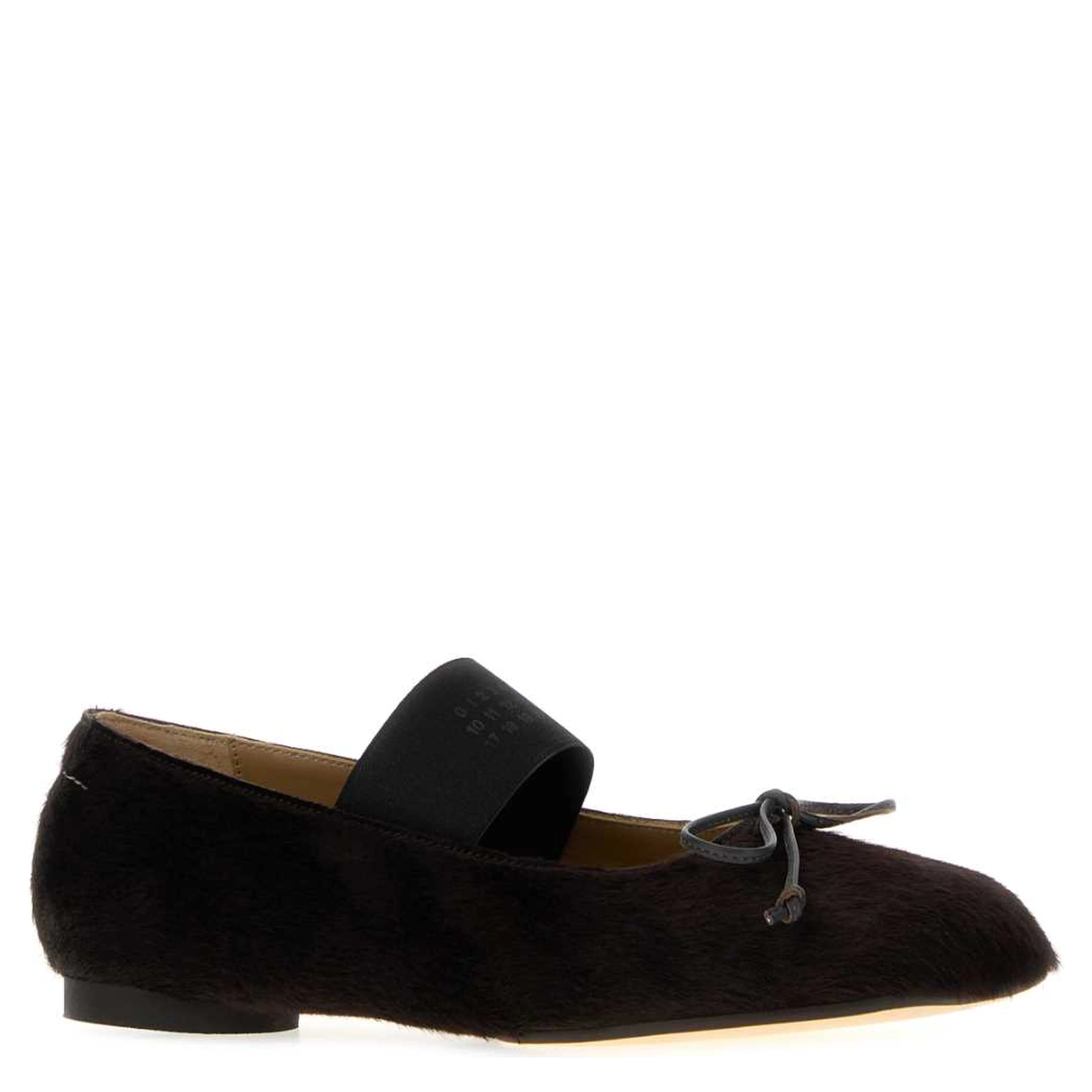 BALLET SHOE