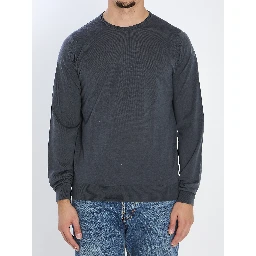 Lundy crew neck jumper in charcoal