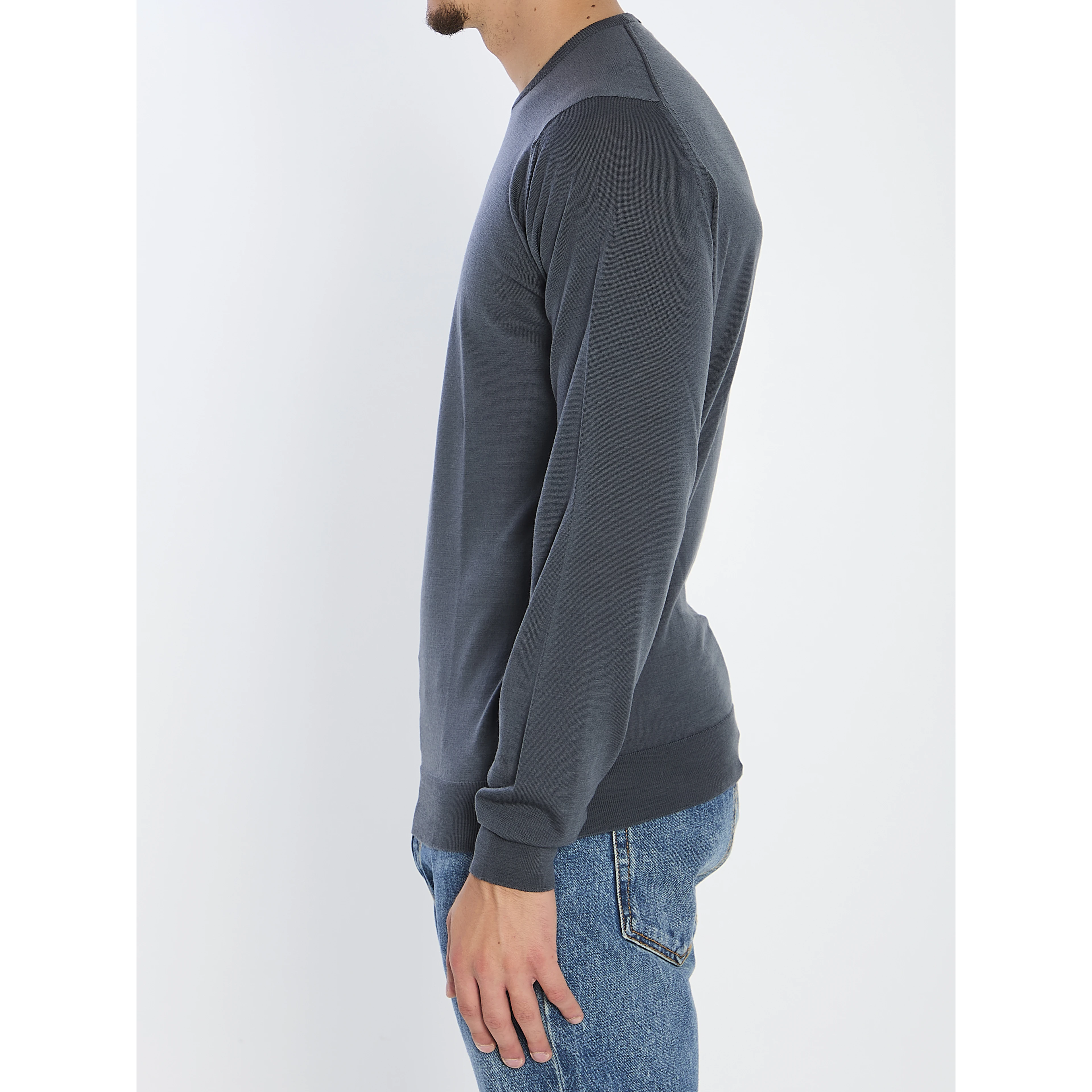 Lundy crew neck jumper in charcoal