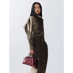 JACQUEMUS punctual