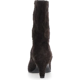 Amber Brown ankle boots with pointed design in suede for women